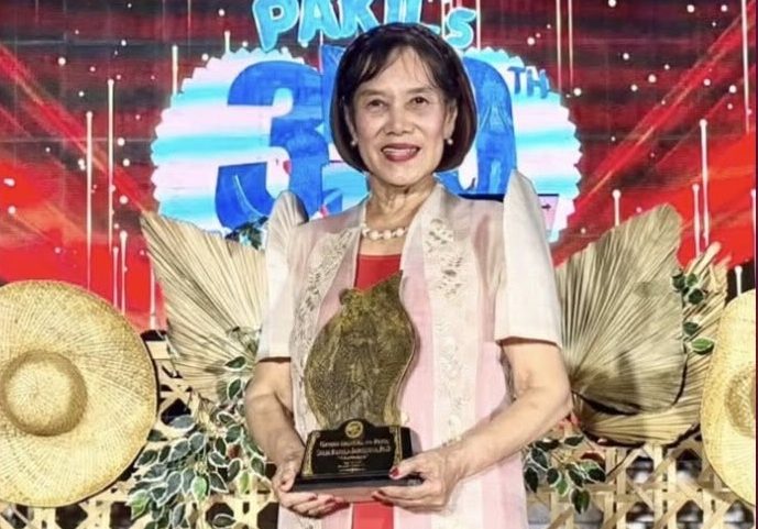 Dr. Delia Barcelona receives Gawad Dangal